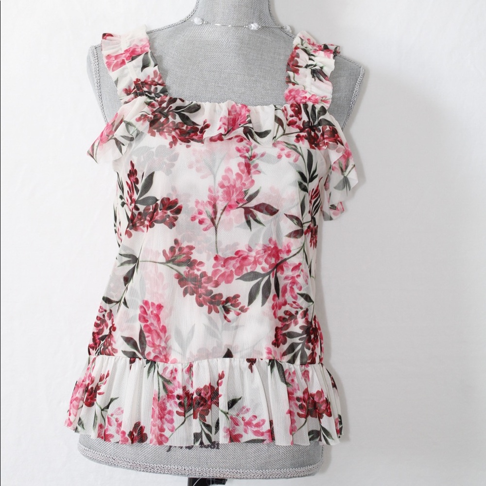 NWT 14th & Union S petite Floral ruffled tank